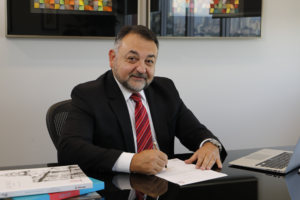 Acadêmico da APC, Reynaldo Lima Júnior assume a presidência da Fenacon para o mandato 2026–2030